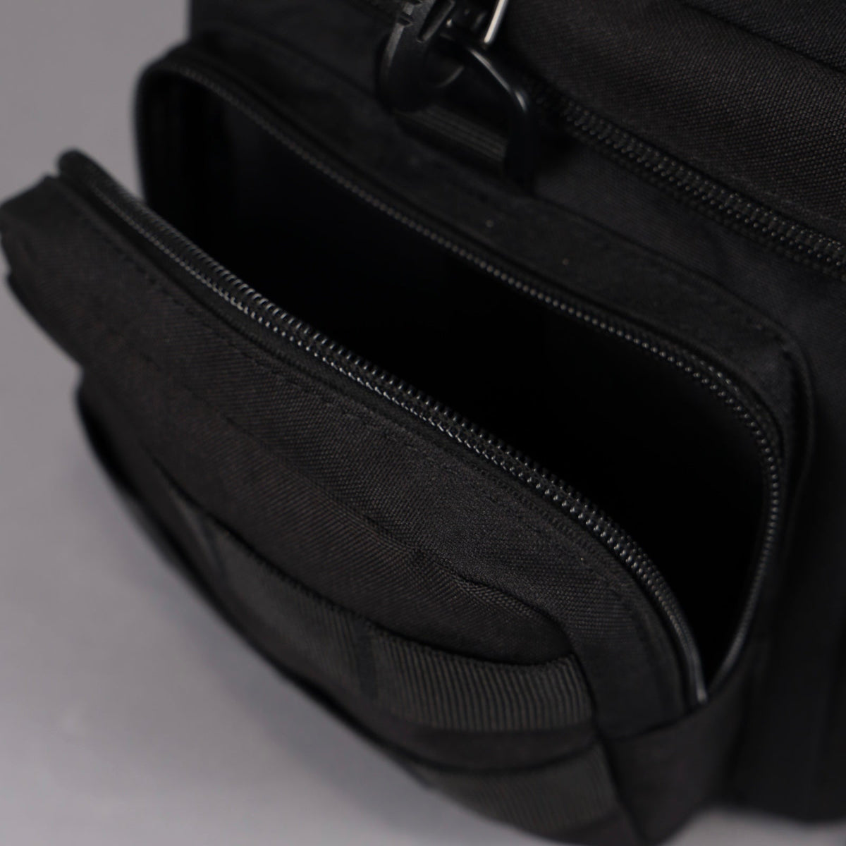 9L Alpha Black Mini Tactical Lunch Box - Image 13