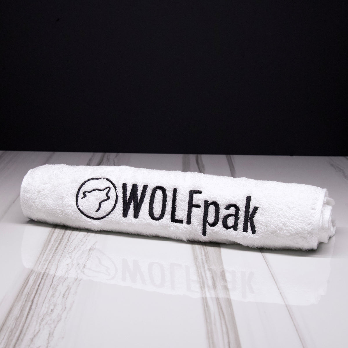 Gym Towel w/Pocket - Image 3