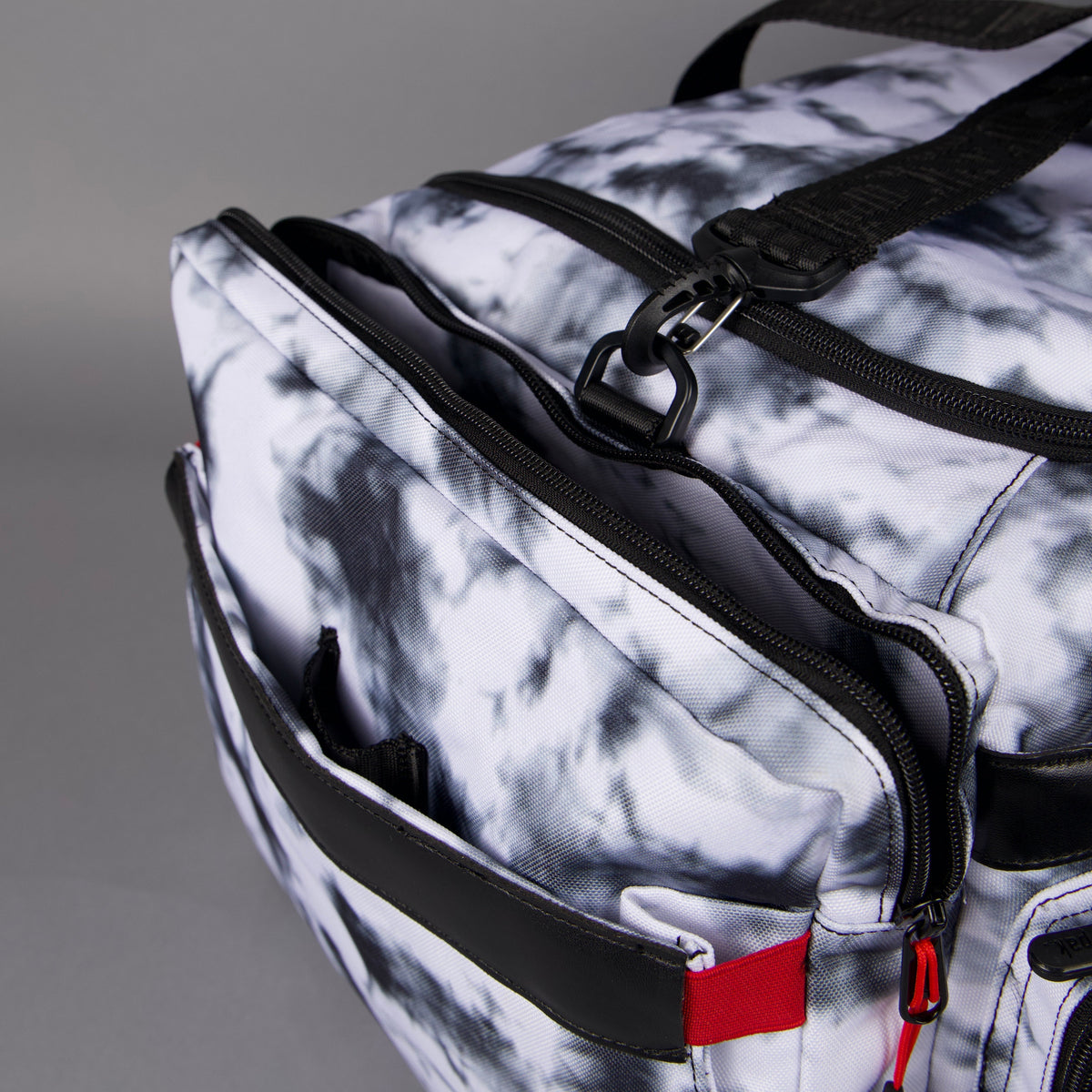 40L Ultimate Duffle Bag Timber Wolf Savage Red (SALE) - Image 12