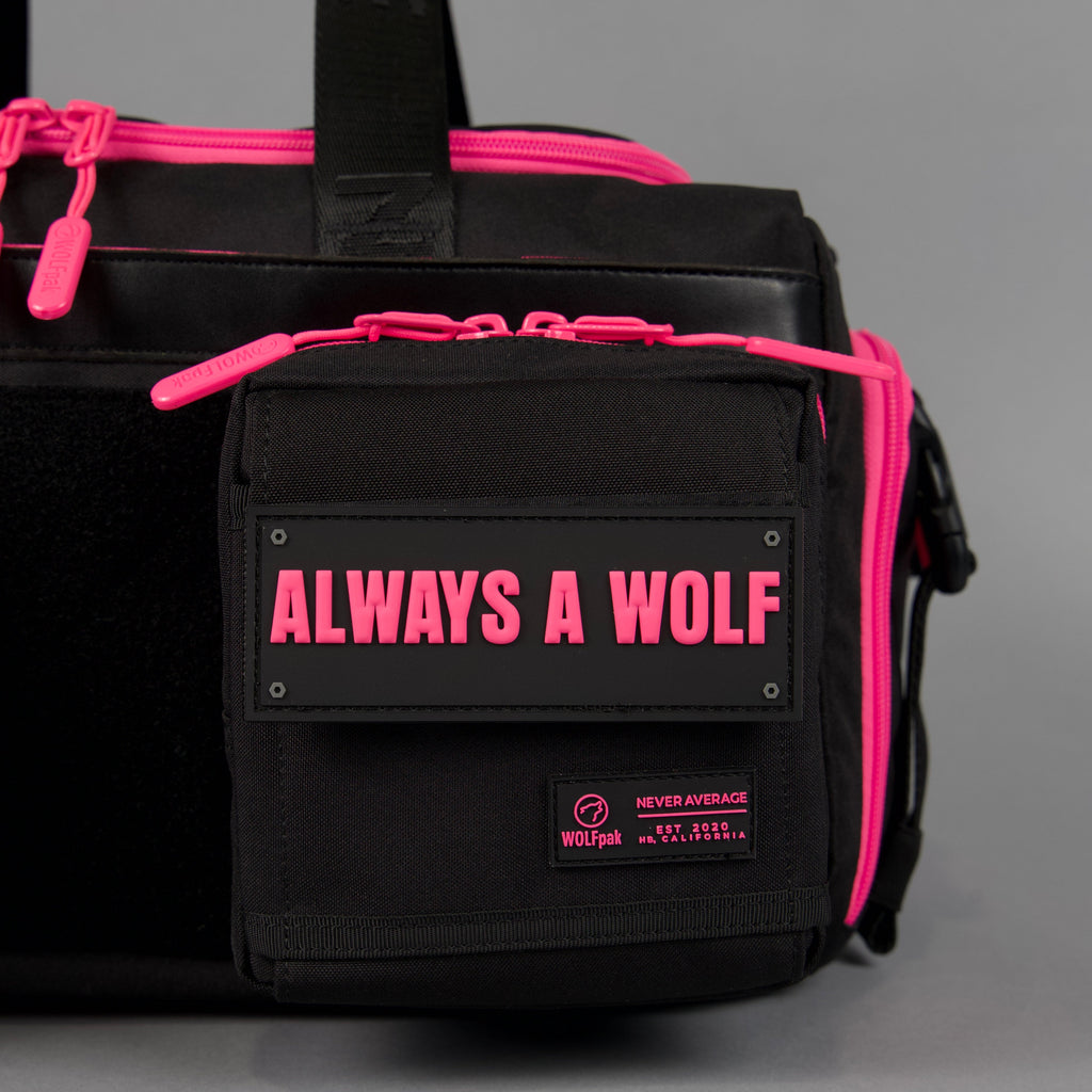 30L Perfect Duffle Bag Neon Pink - Image 10