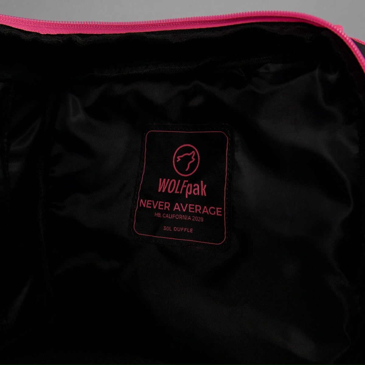 30L Perfect Duffle Bag Neon Pink - Image 21