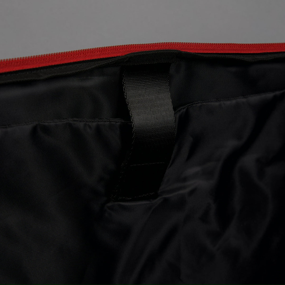 40L Ultimate Duffle Bag Red Wolf - Image 26