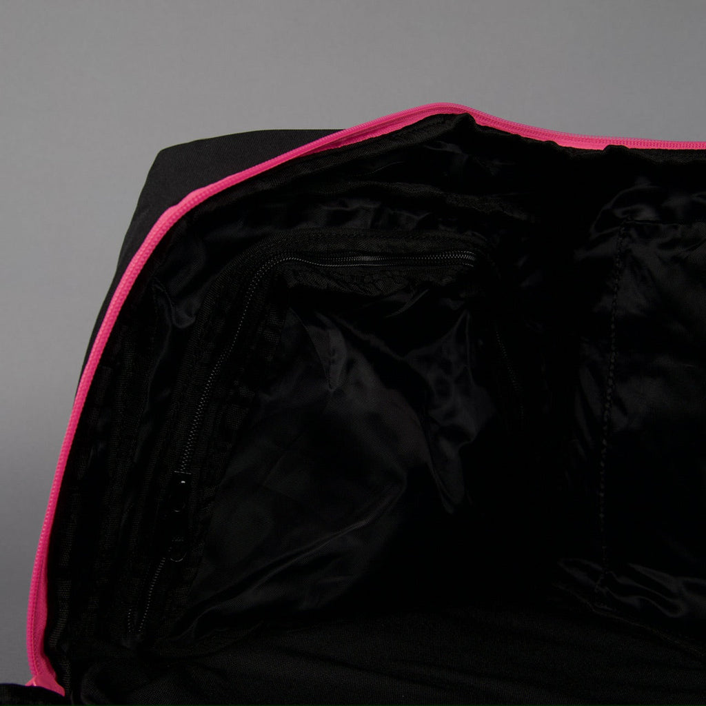 40L Ultimate Duffle Bag Black Neon Pink - Image 26