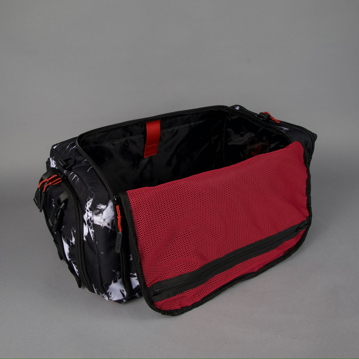 40L Ultimate Duffle Bag Black Lightning Immortal Red - Image 22