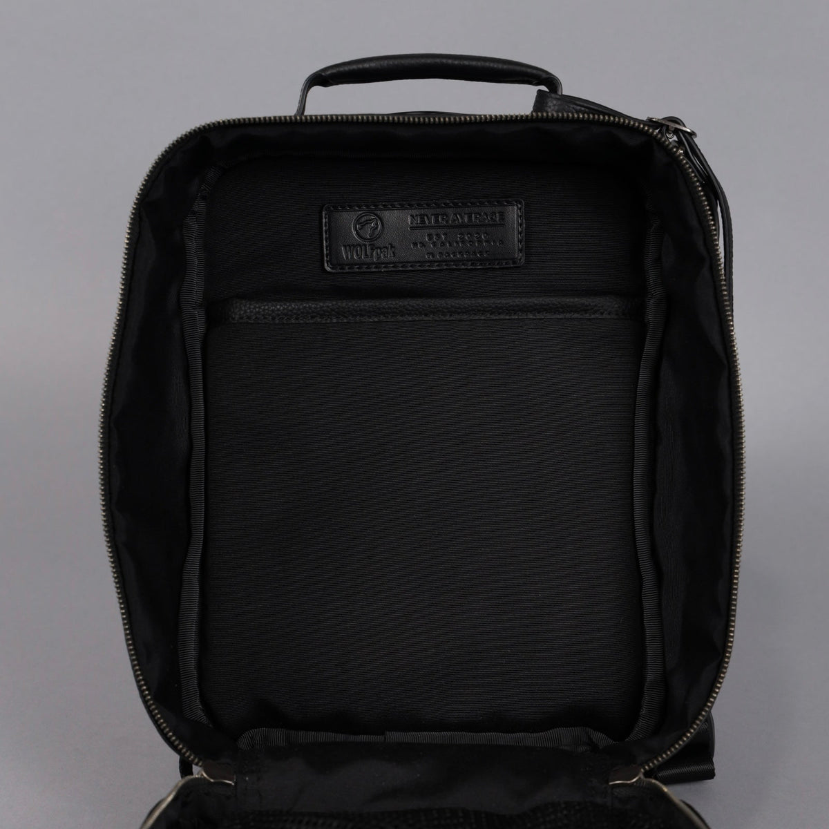 9L Backpack Luxury Leather - Image 19