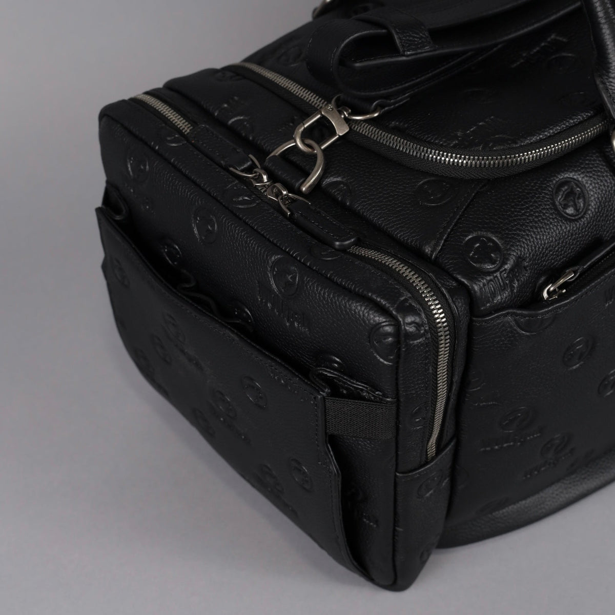 30L Perfect Duffle Bag Luxury Leather - Image 19
