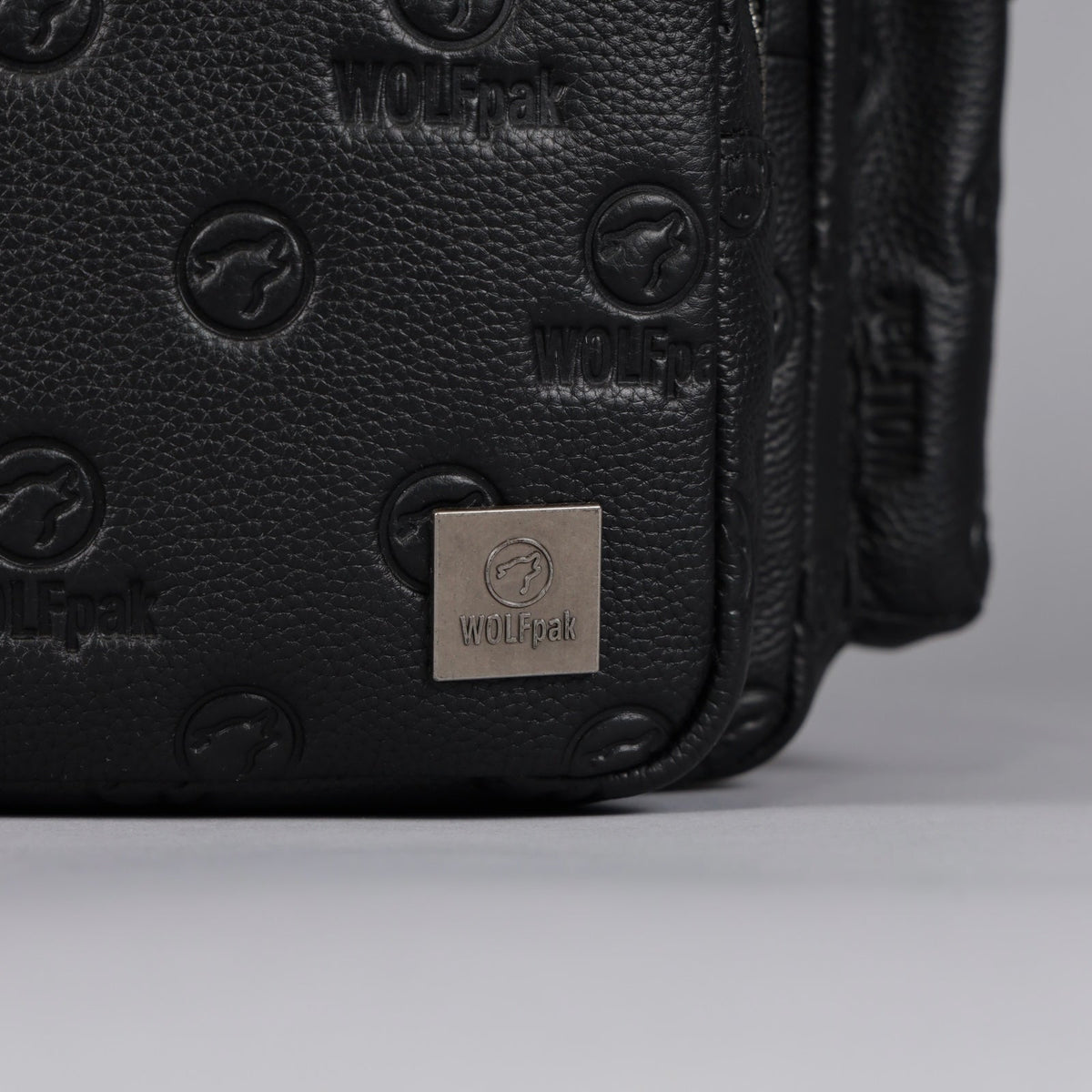 15L Backpack Luxury Leather - Image 16