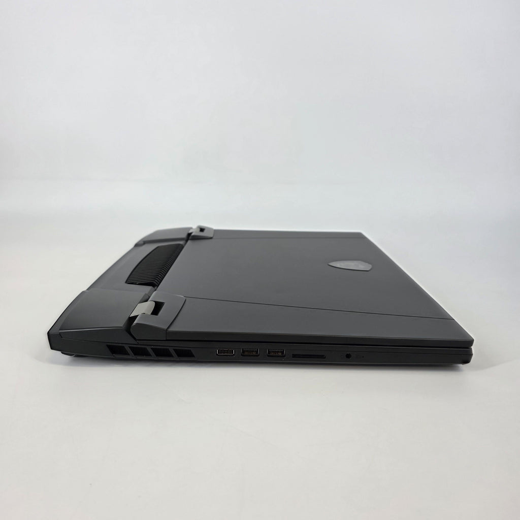 MSI Titan GT77 17.3 Black 2.0 GHz Intel Core i7 12th Gen. 32GB RAM 1TB Solid State Drive NVIDIA GeForce RTX 3070 - Image 10
