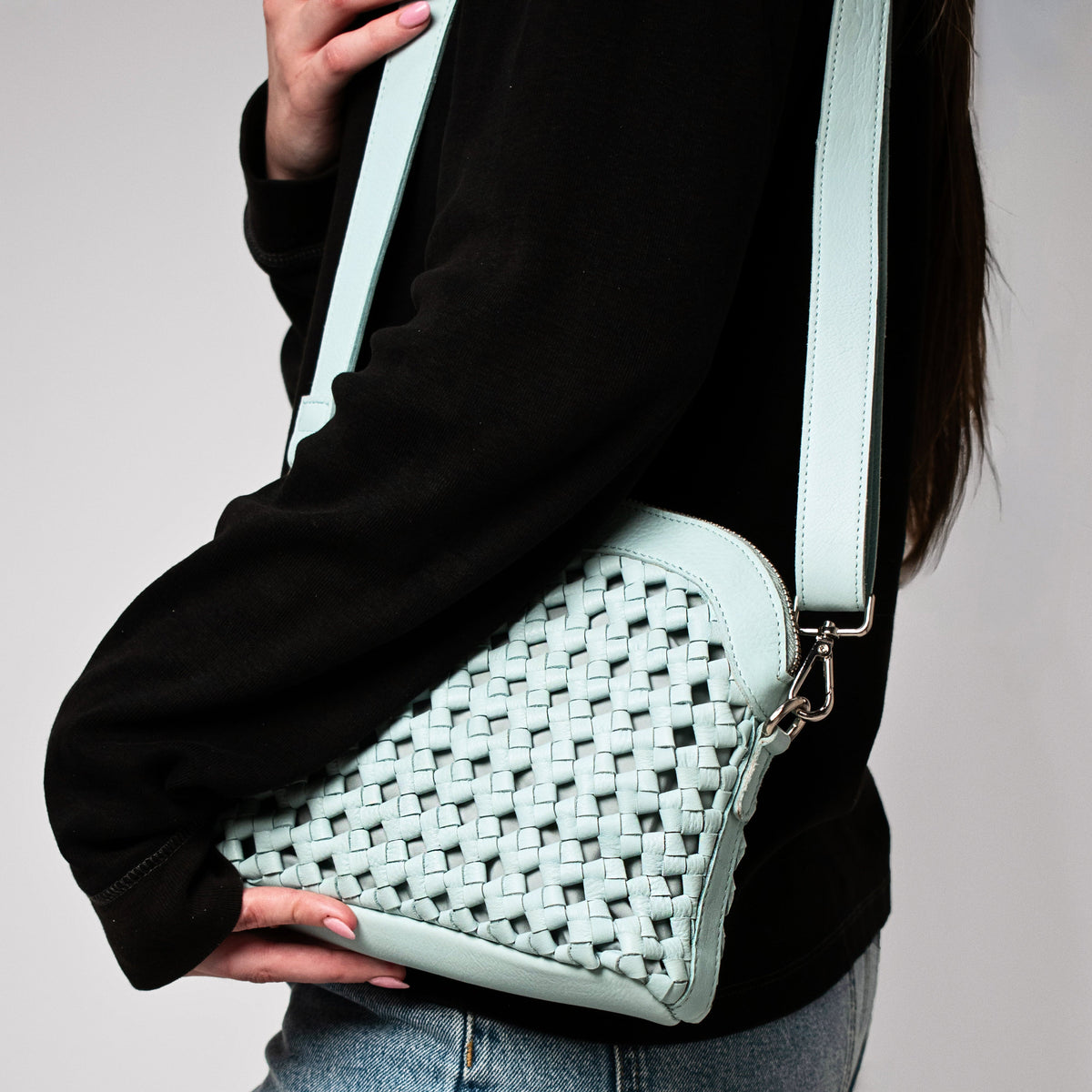 Coast Leather Crossbody Bag - Image 25