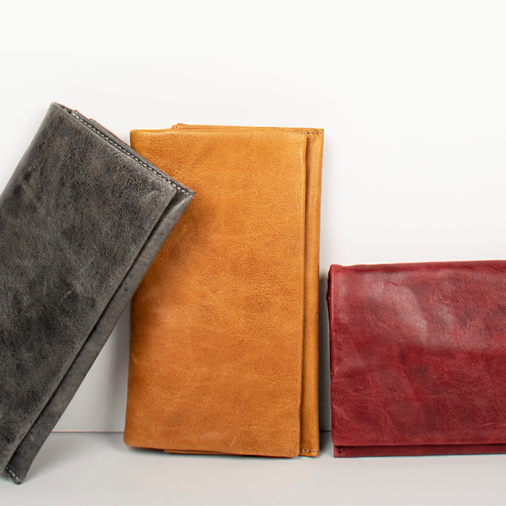Eloise Crackled Napa Leather Wallet - Image 30