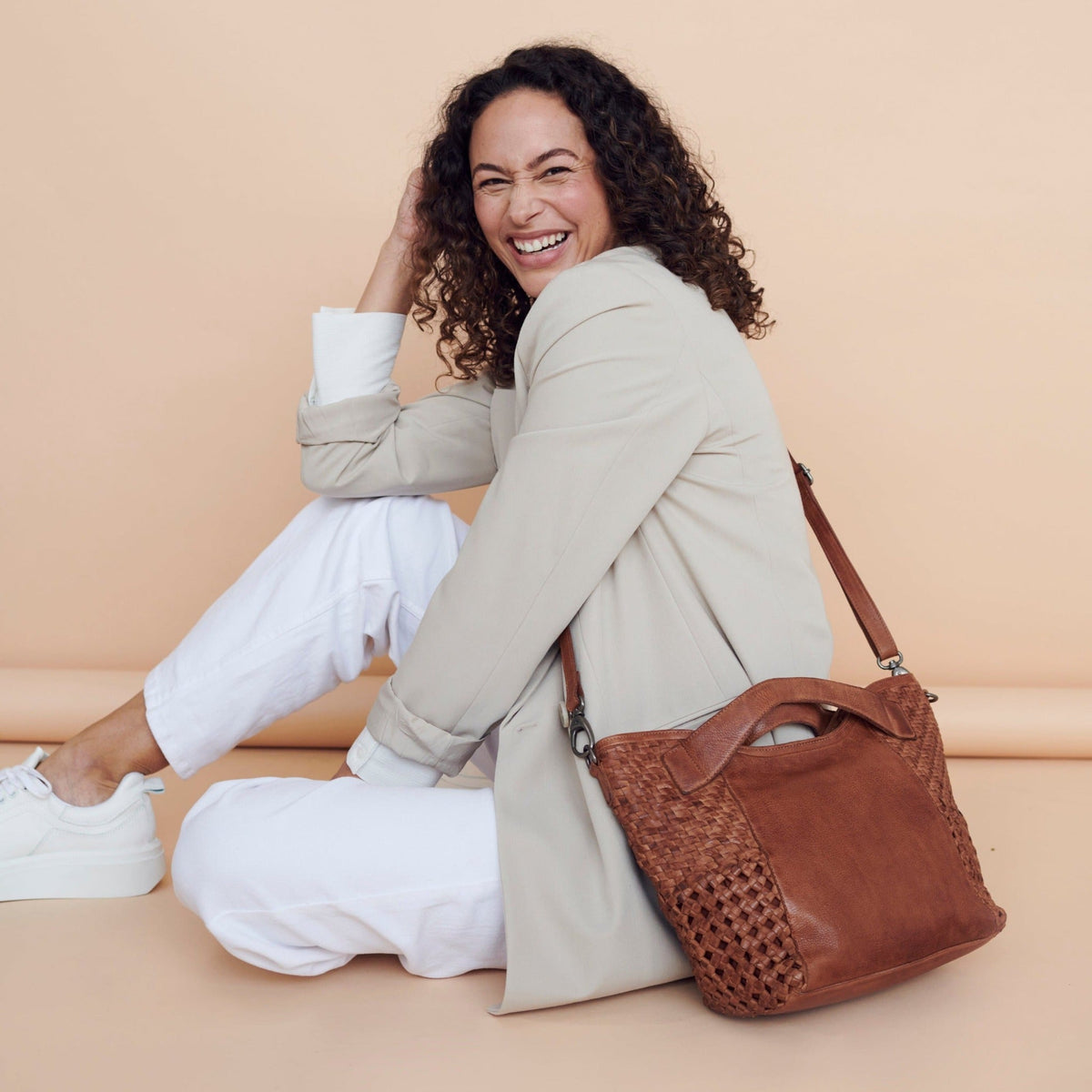 Theo Leather Crossbody Bag - Image 9
