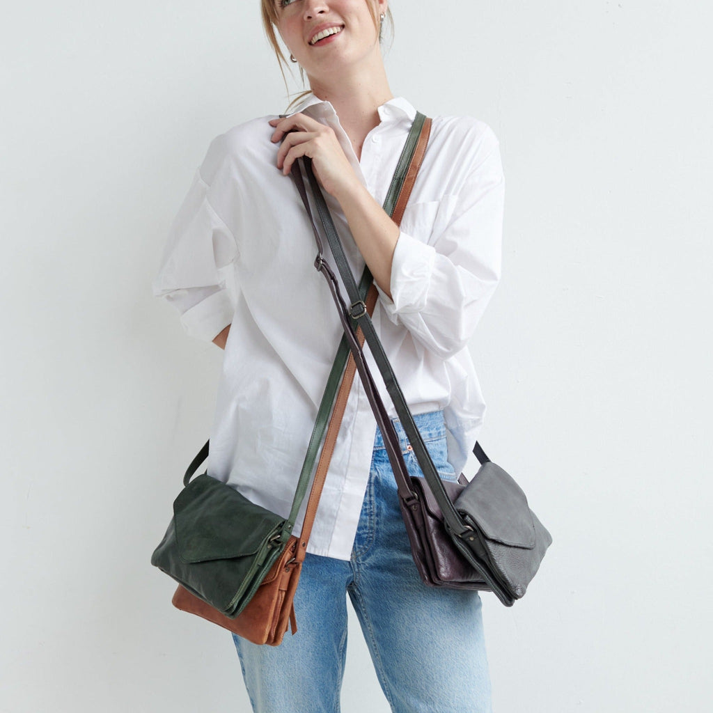 Harbor Leather Crossbody Bag - Image 20