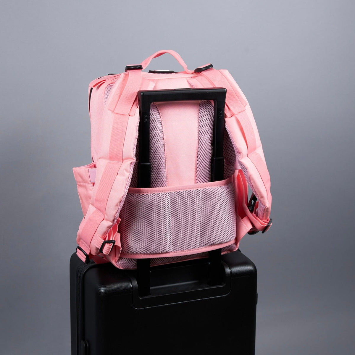 15L Backpack Knockout Pink - Image 9