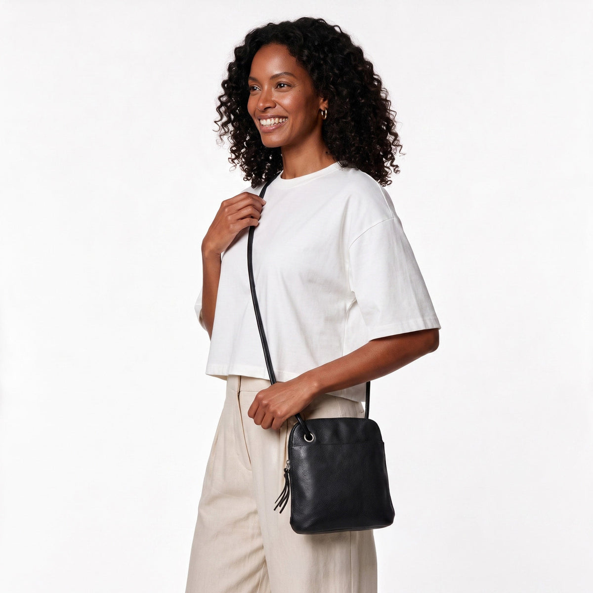 Lilly Leather Crossbody Bag - Image 8