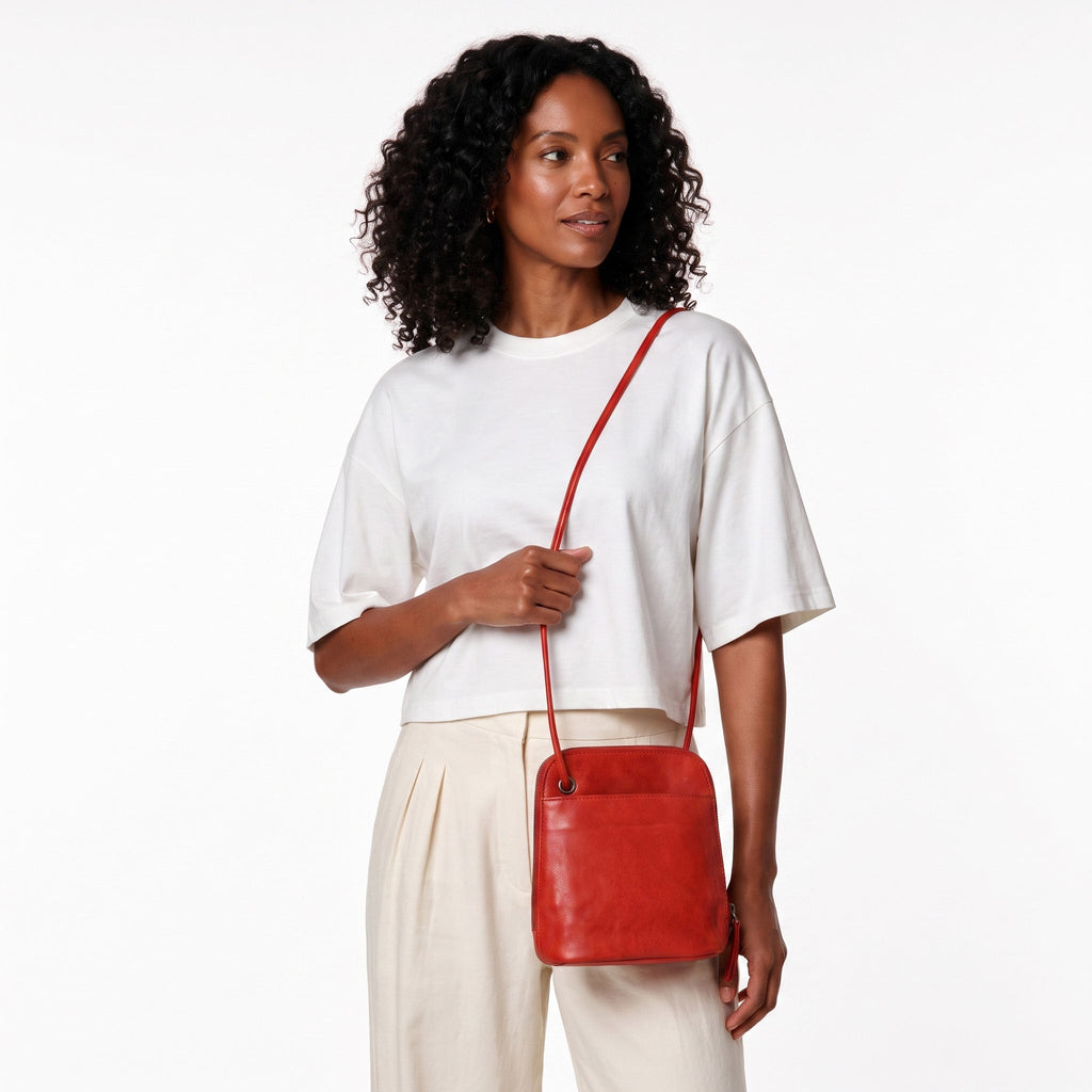 Lilly Leather Crossbody Bag - Image 16