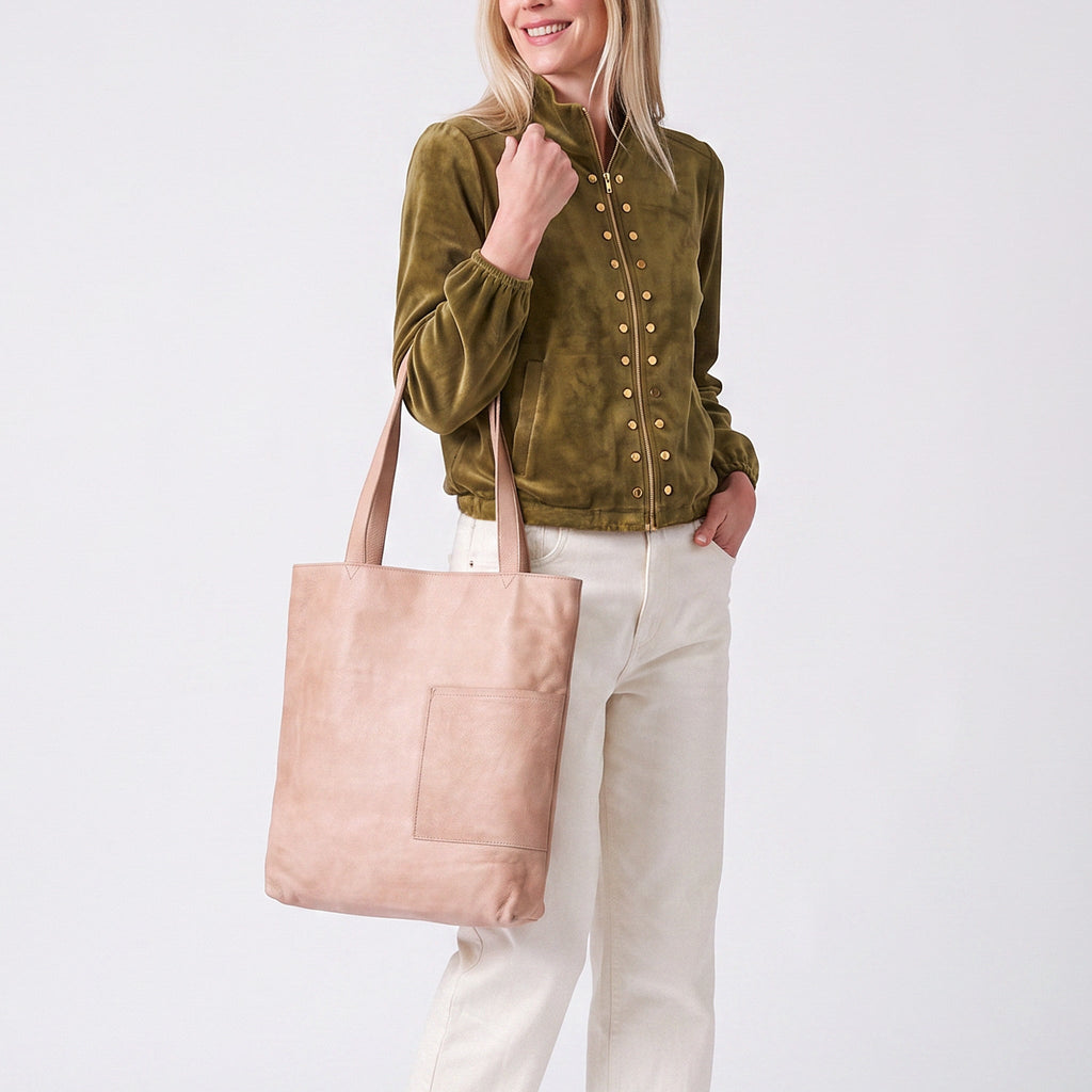 Leon Leather Tote Bag - Image 25