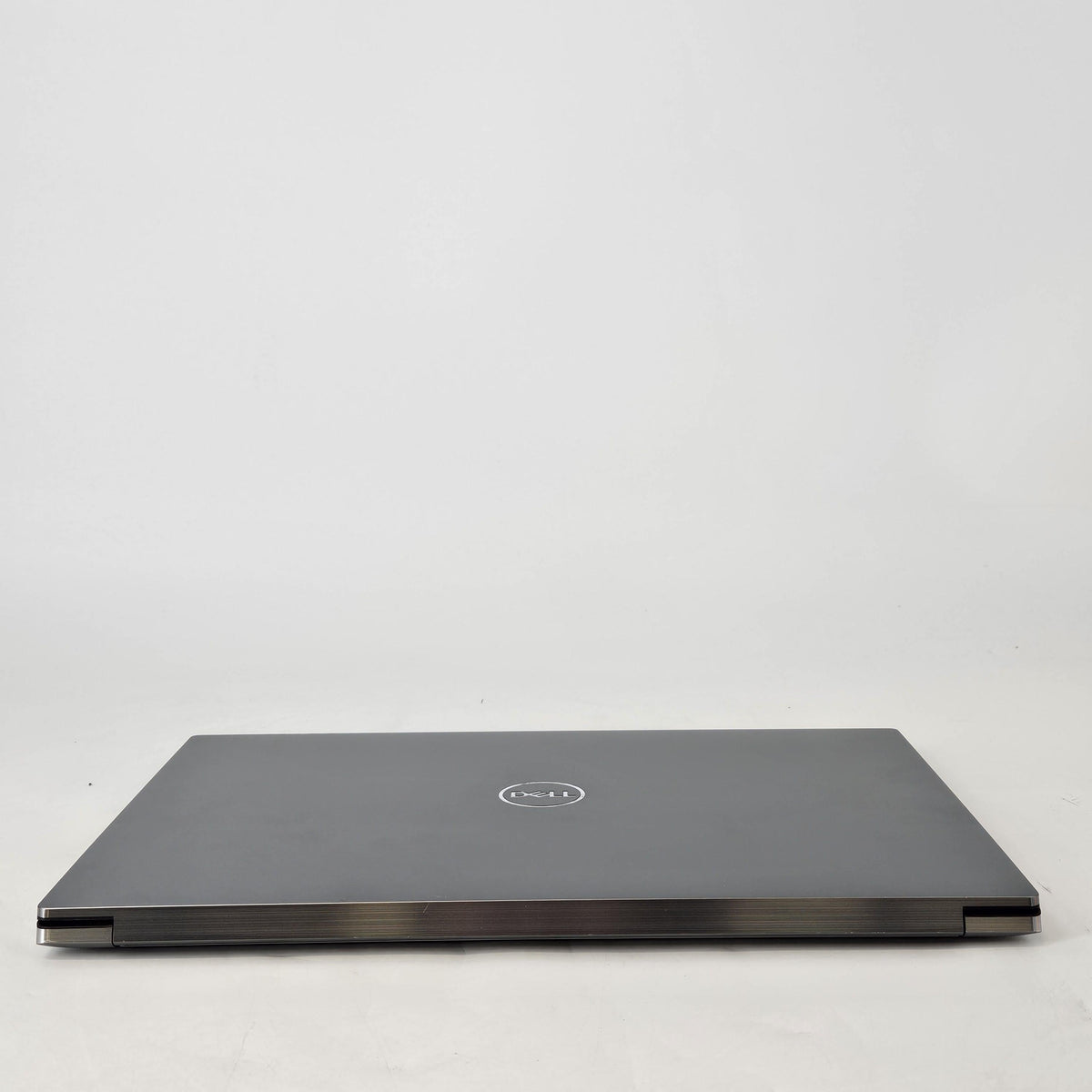 Dell Precision 5560 15.6 Gray 2.3 GHz Intel Core i7 11th Gen. 16GB RAM 512GB Solid State Drive NVIDIA Quadro T1200 - Image 29