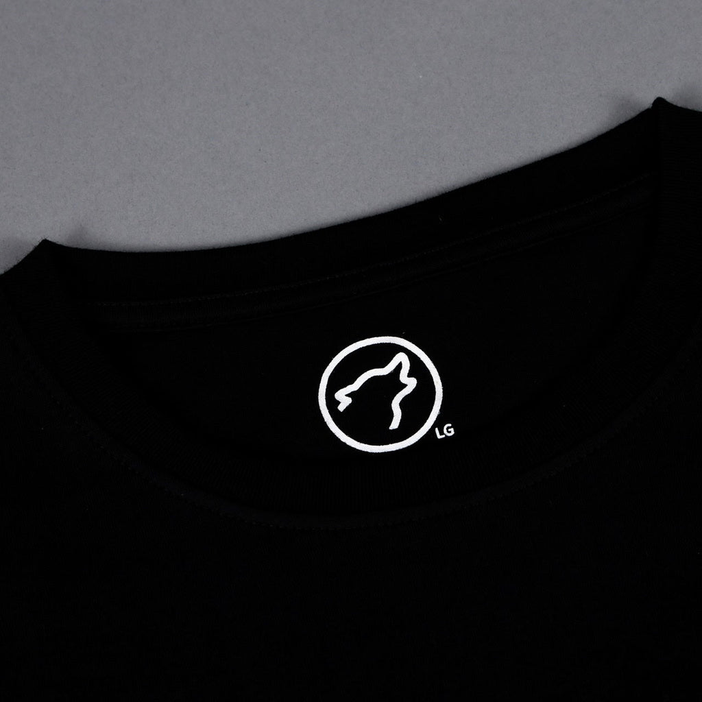 Shewolf Black Oversized Cropped Tee - Image 5
