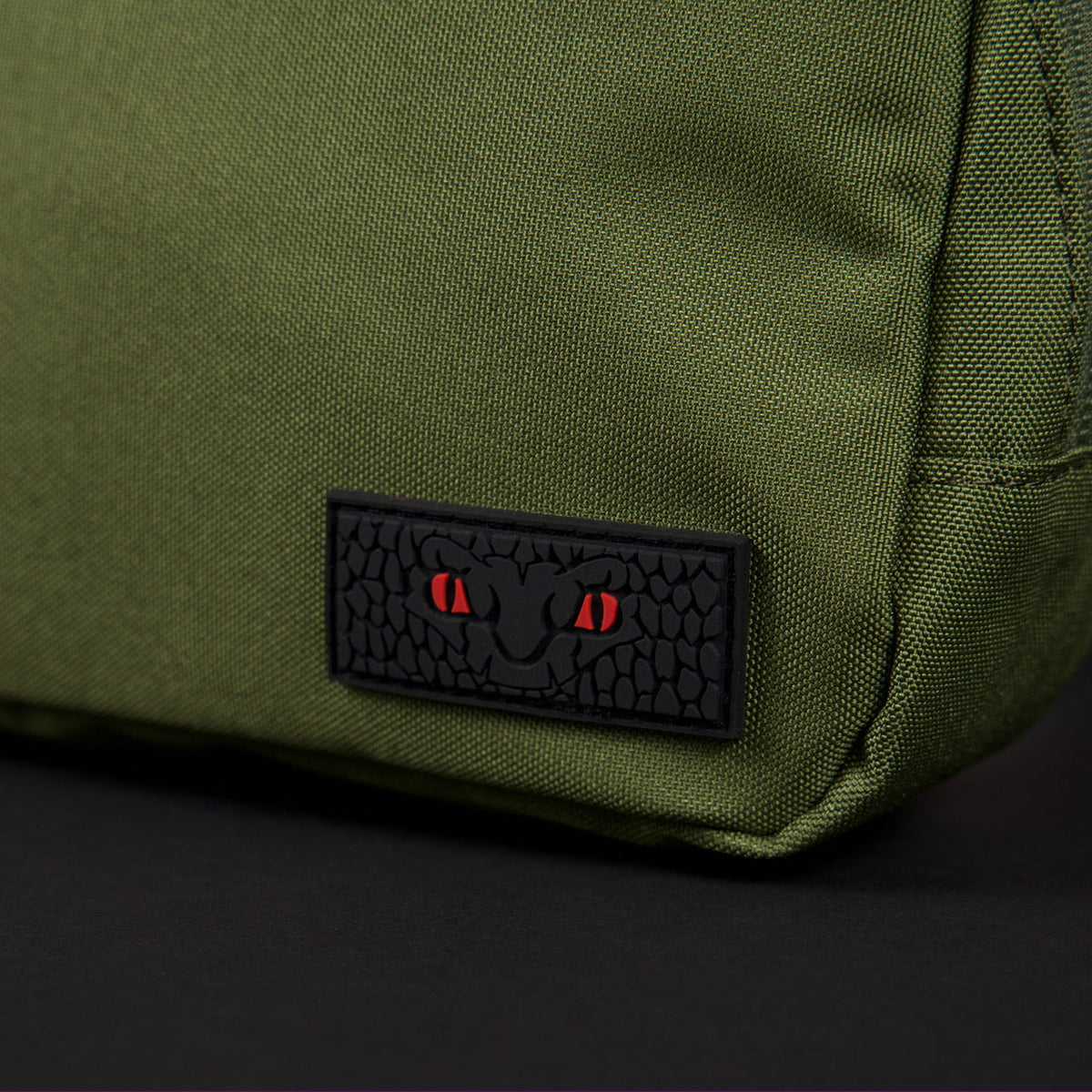 Crossbody Pack Venom Green - Image 6