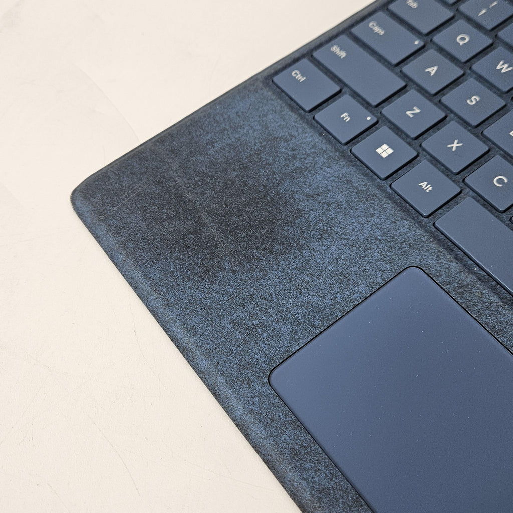 Microsoft Surface Pro 9 13 Platinum WiFi 2.6 GHz Intel Core i7 12th Gen. 16GB RAM 256GB Solid State Drive - Image 13