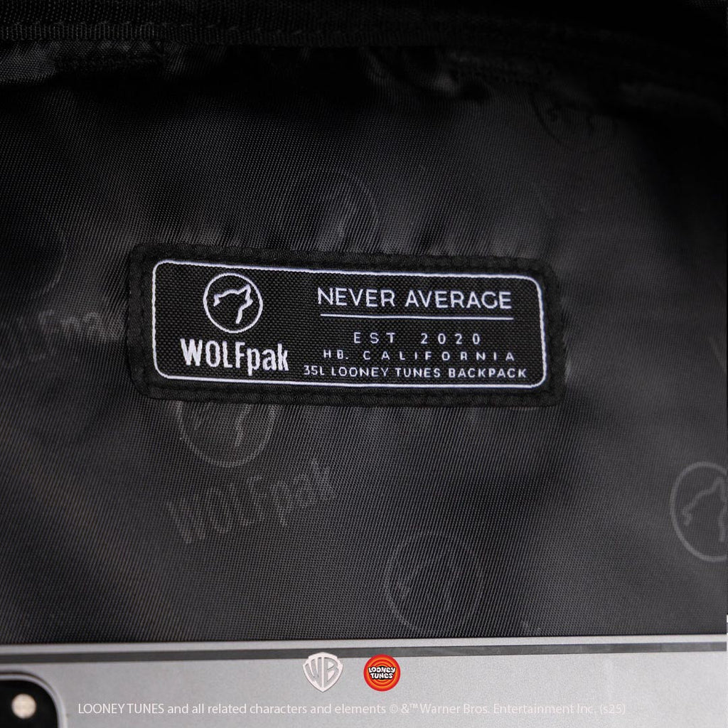 35L Backpack Looney Tunes - Image 19