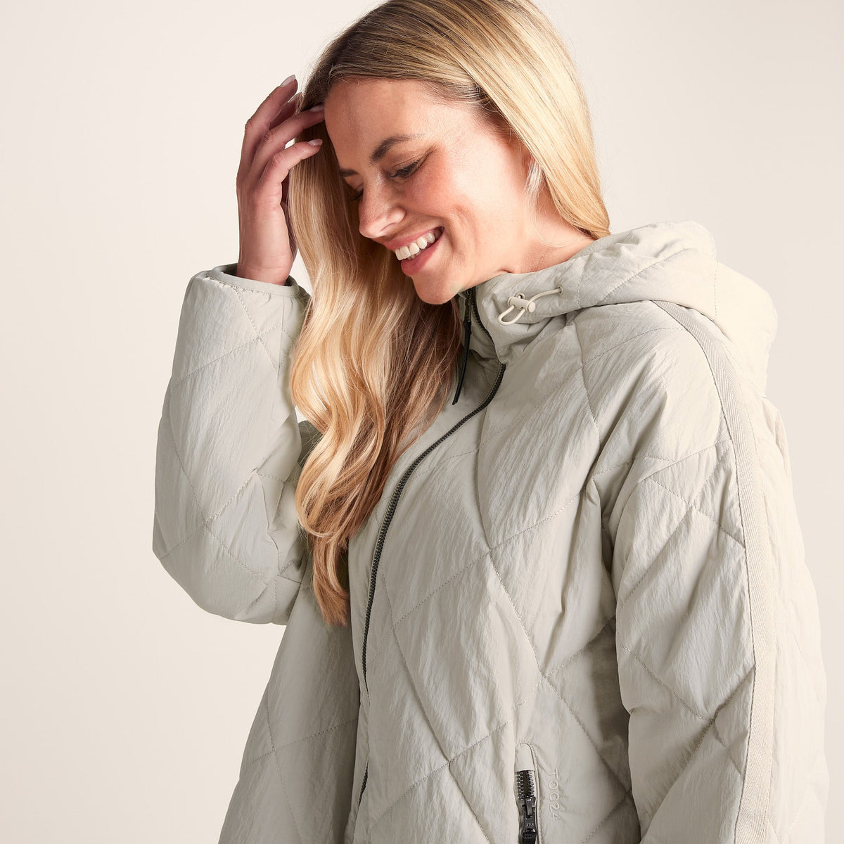 Corlae Womens Oversized Shower Resistant Insulated Jacket - Warm Cloud - Image 2