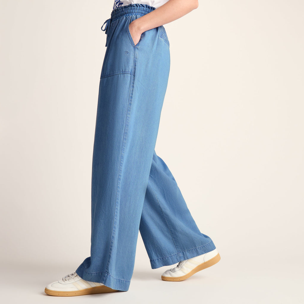 Lucy Womens Wide Leg Denim Look Trousers - Faded Indigo - Image 5