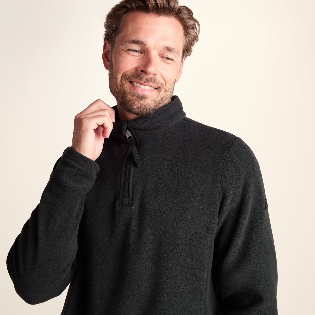 Revive Mens Quarter Zip Fleece - Black - Image 5