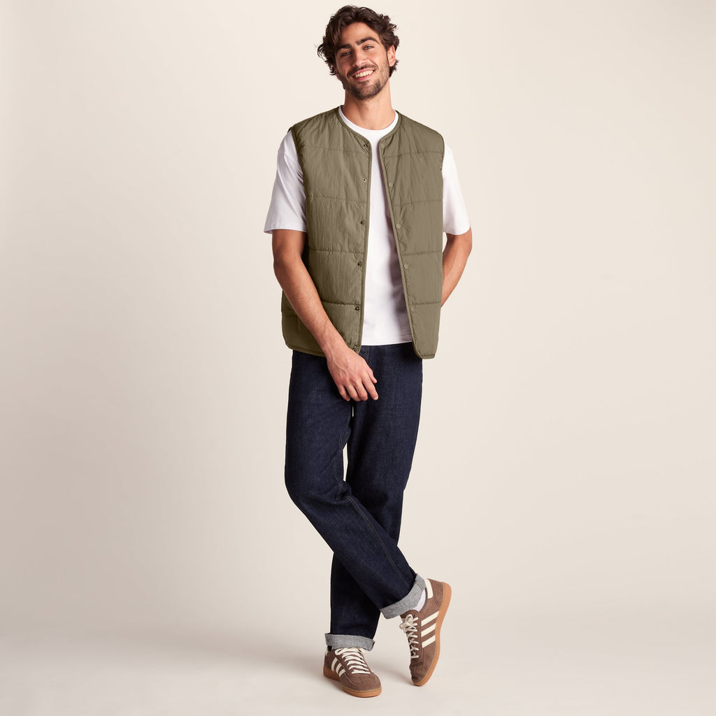 Sutterby Mens Shower Resistant Insulated Gilet - Mushroom - Image 3