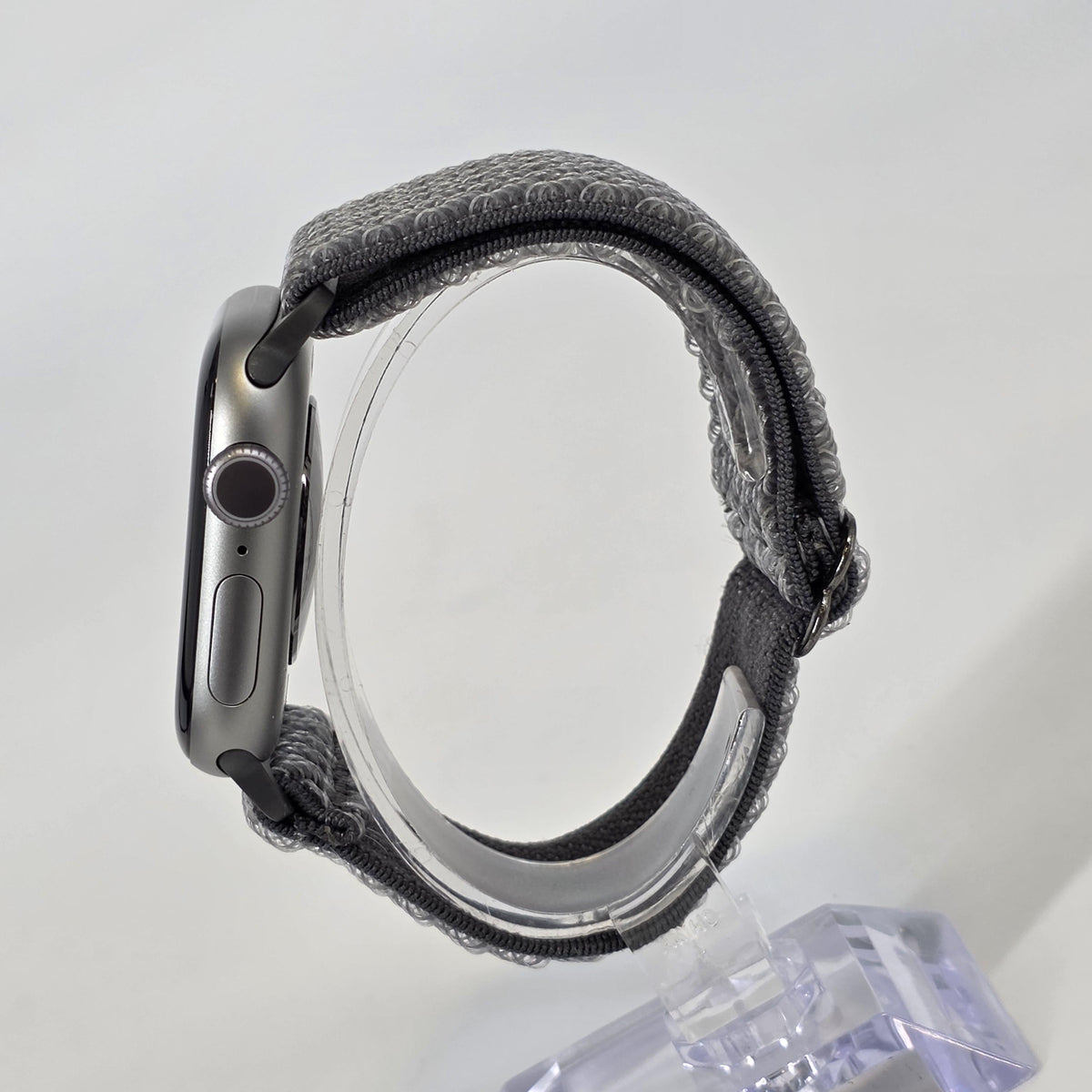 Apple Watch (Series 11) 42mm Space Gray WiFi 64GB - Image 7