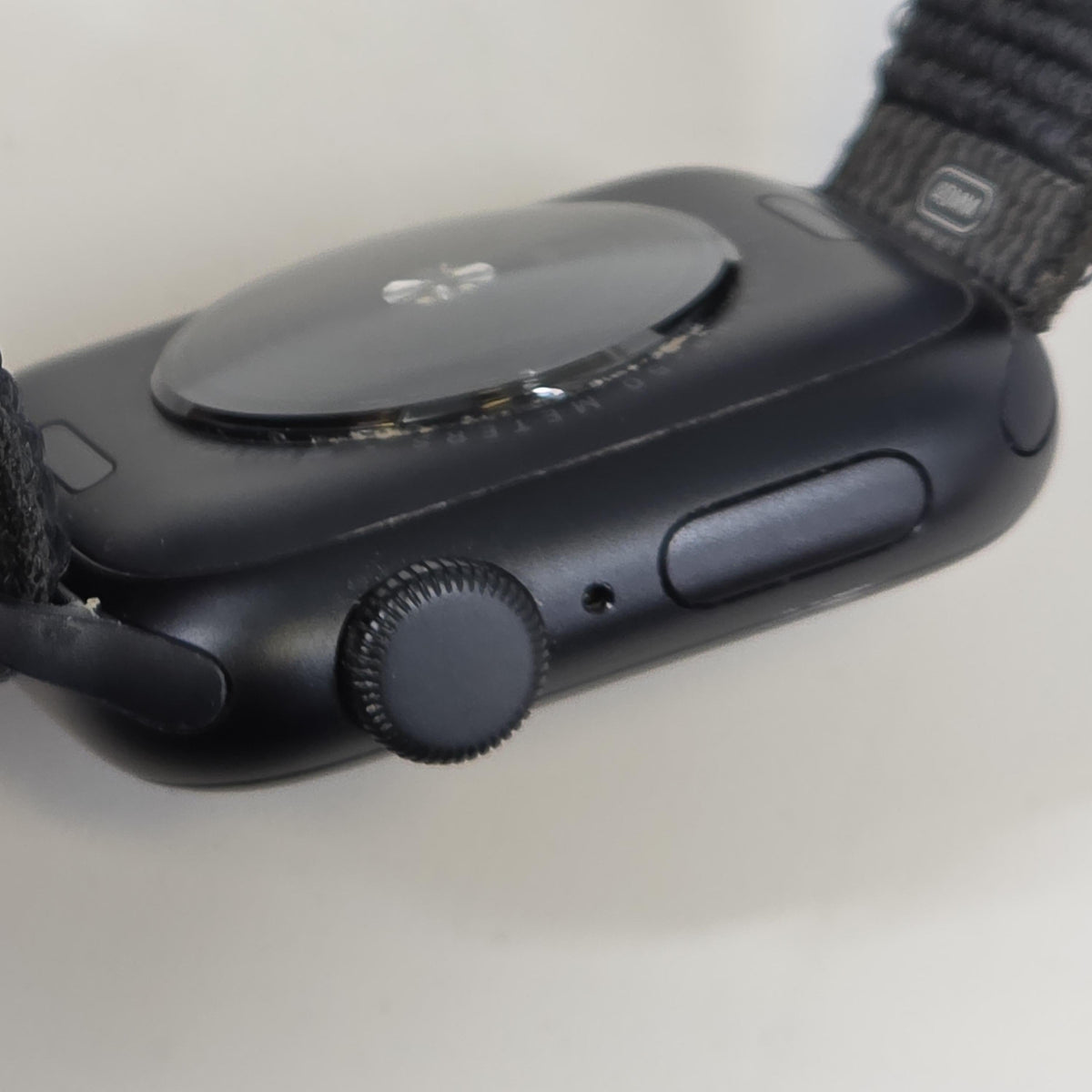 Apple Watch SE 3 40mm Midnight WiFi 64GB - Image 9