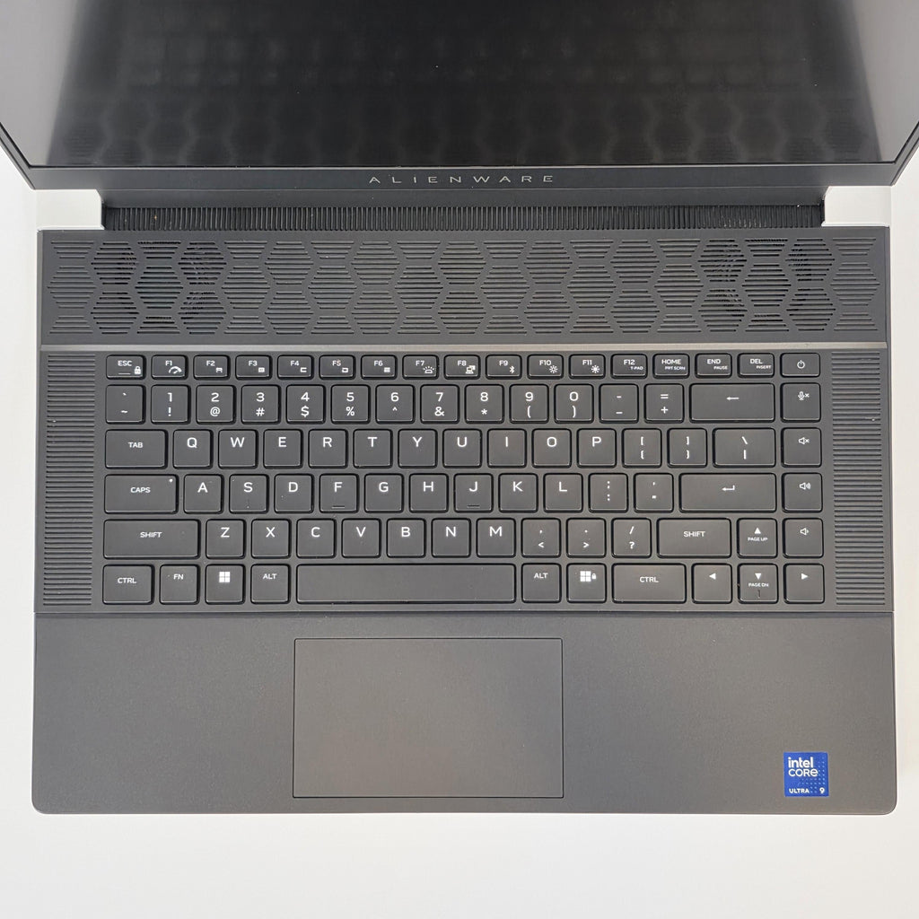 Dell Alienware X16 R2 Silver 2.3 GHz Intel Core Ultra 9 32GB RAM 1TB Solid State Drive NVIDIA GeForce RTX 4070 8 GB - Image 2