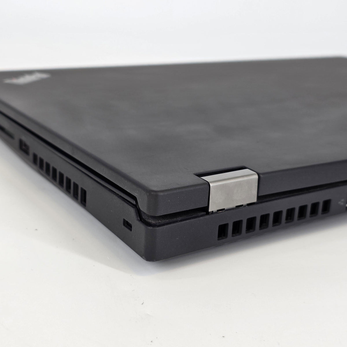Lenovo ThinkPad P15 Gen 2 Black 2.6 GHz Intel Core i9 11th Gen. 64GB RAM 512GB Solid State Drive NVIDIA RTX A2000 - Image 18