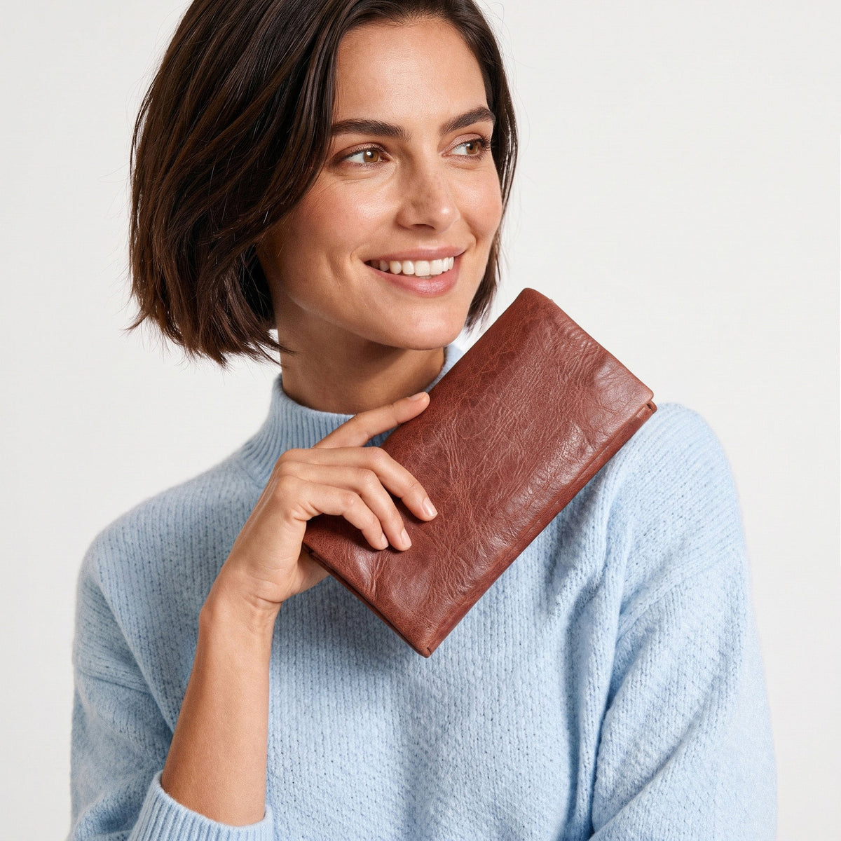 Eloise Crackled Napa Leather Wallet - Image 5