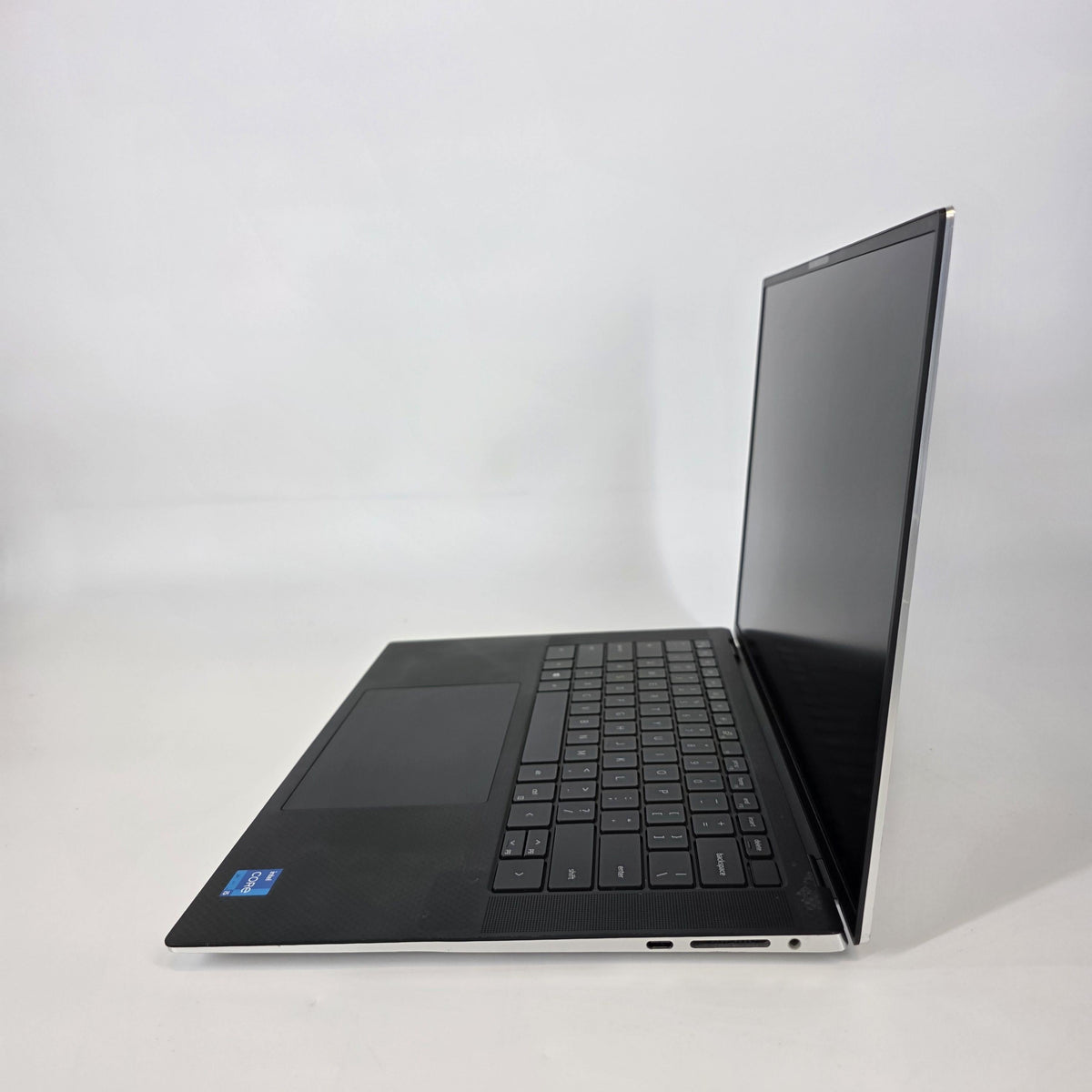 Dell XPS 15 9510 Silver 2.7 GHz Intel Core i5 11th Gen. 32GB RAM 512GB Solid State Drive - Image 4