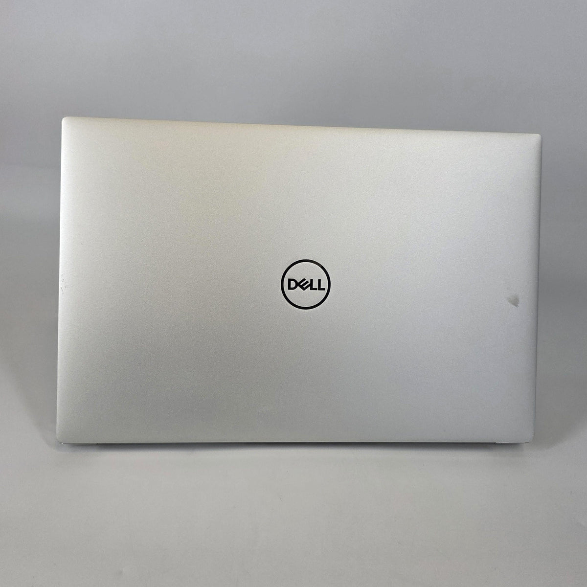 Dell XPS 15 9510 Silver 2.7 GHz Intel Core i5 11th Gen. 32GB RAM 512GB Solid State Drive - Image 10
