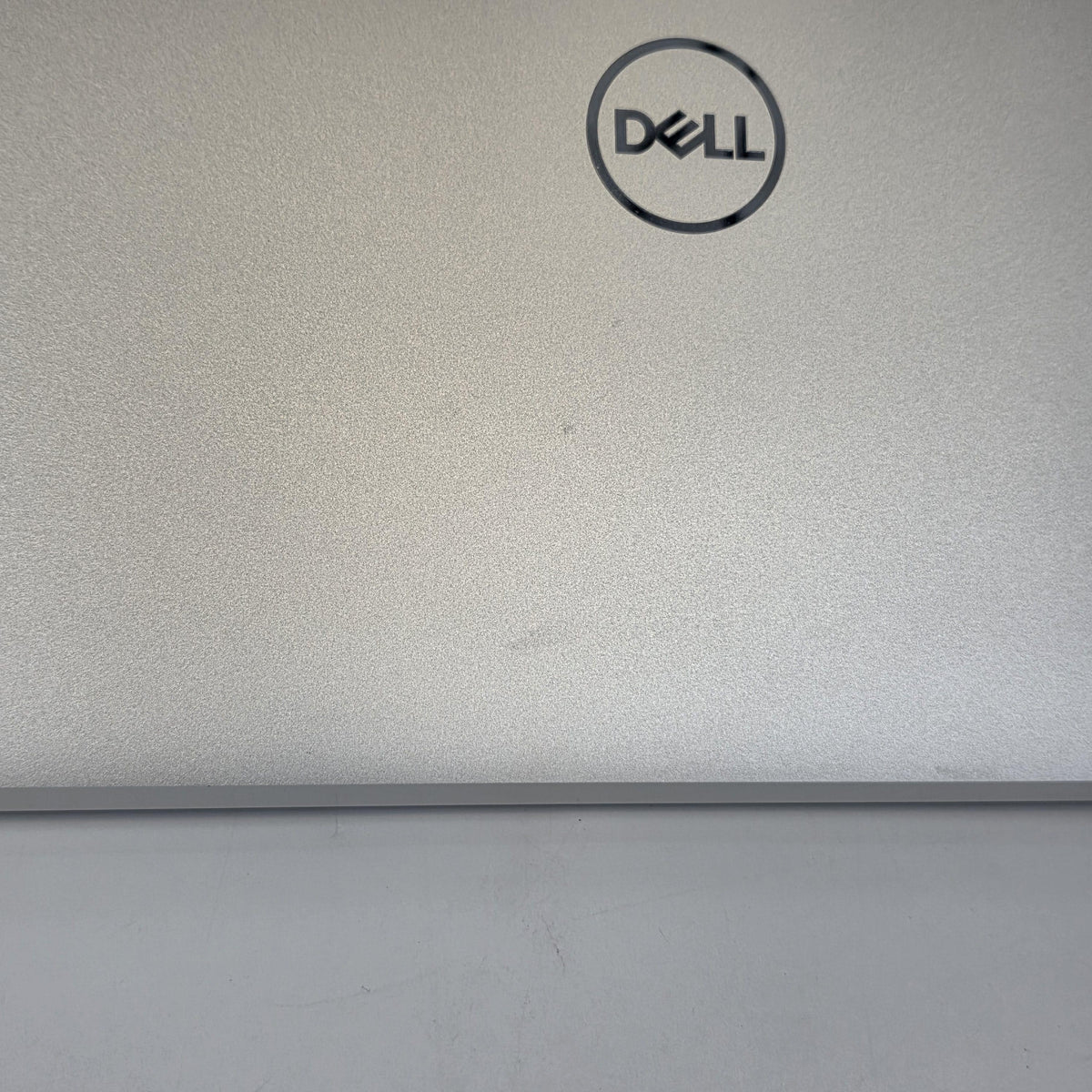 Dell XPS 15 9510 Silver 2.7 GHz Intel Core i5 11th Gen. 32GB RAM 512GB Solid State Drive - Image 14