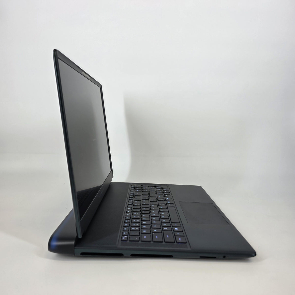 Dell Alienware 18 Area-51 Teal 2.7 GHz Intel Core Ultra 9 Series 2 64GB RAM 2TB Solid State Drive NVIDIA GeForce - Image 3