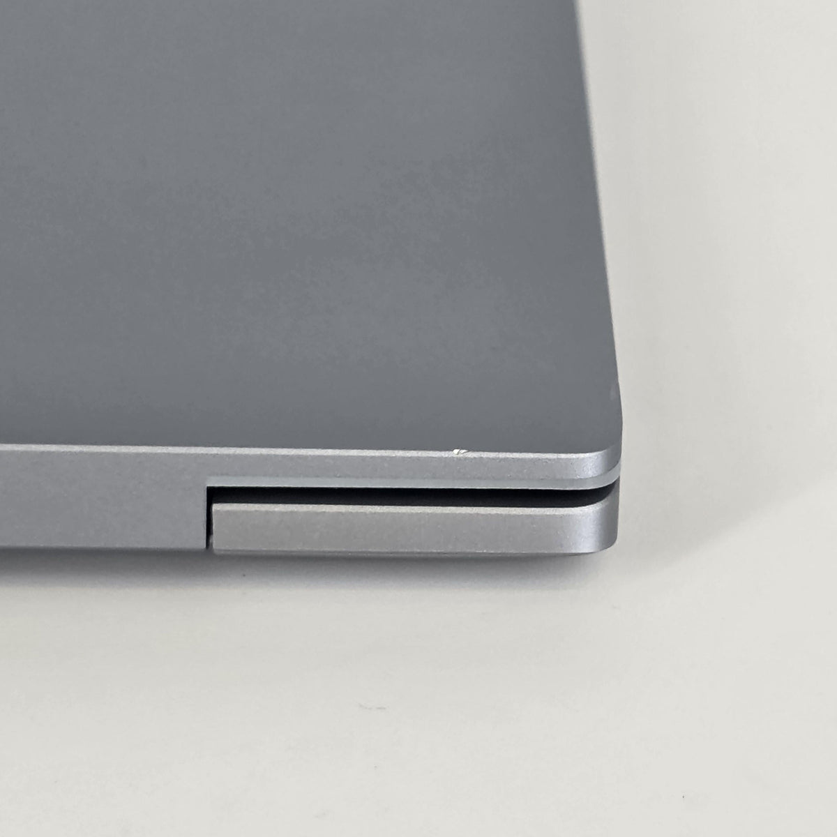 Dell XPS 13 9315 Blue 1.0 GHz Intel Core i5 12th Gen. 16GB RAM 512GB Solid State Drive - Image 11