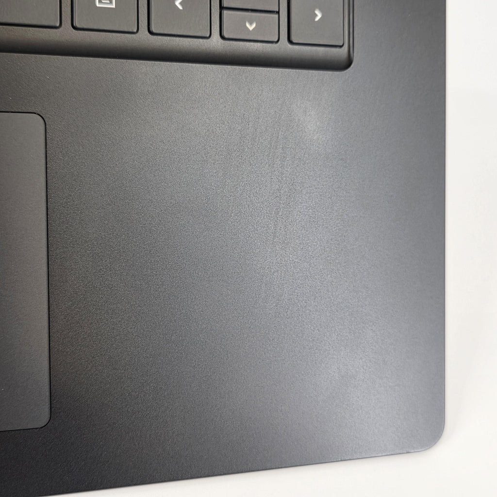Microsoft Surface Laptop 4 15 Black 3.0 GHz Intel Core i7 11th Gen. 32GB RAM 1TB Solid State Drive - Image 19