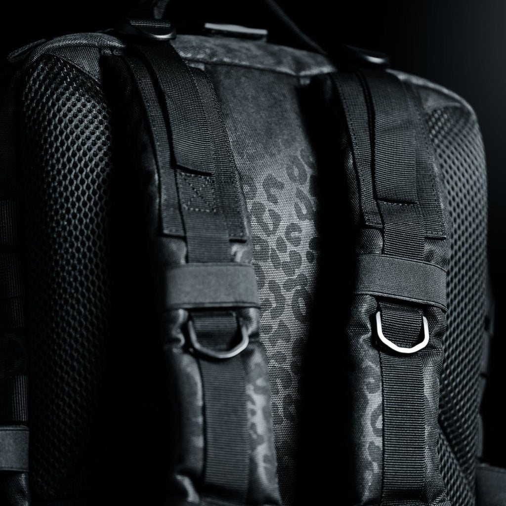 45L Backpack Black Leopard - Image 7