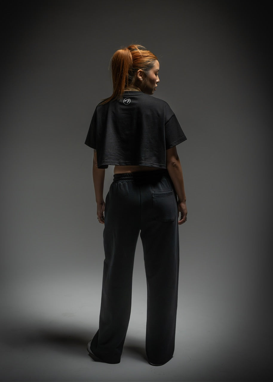 Old London Cropped Tee - Image 4