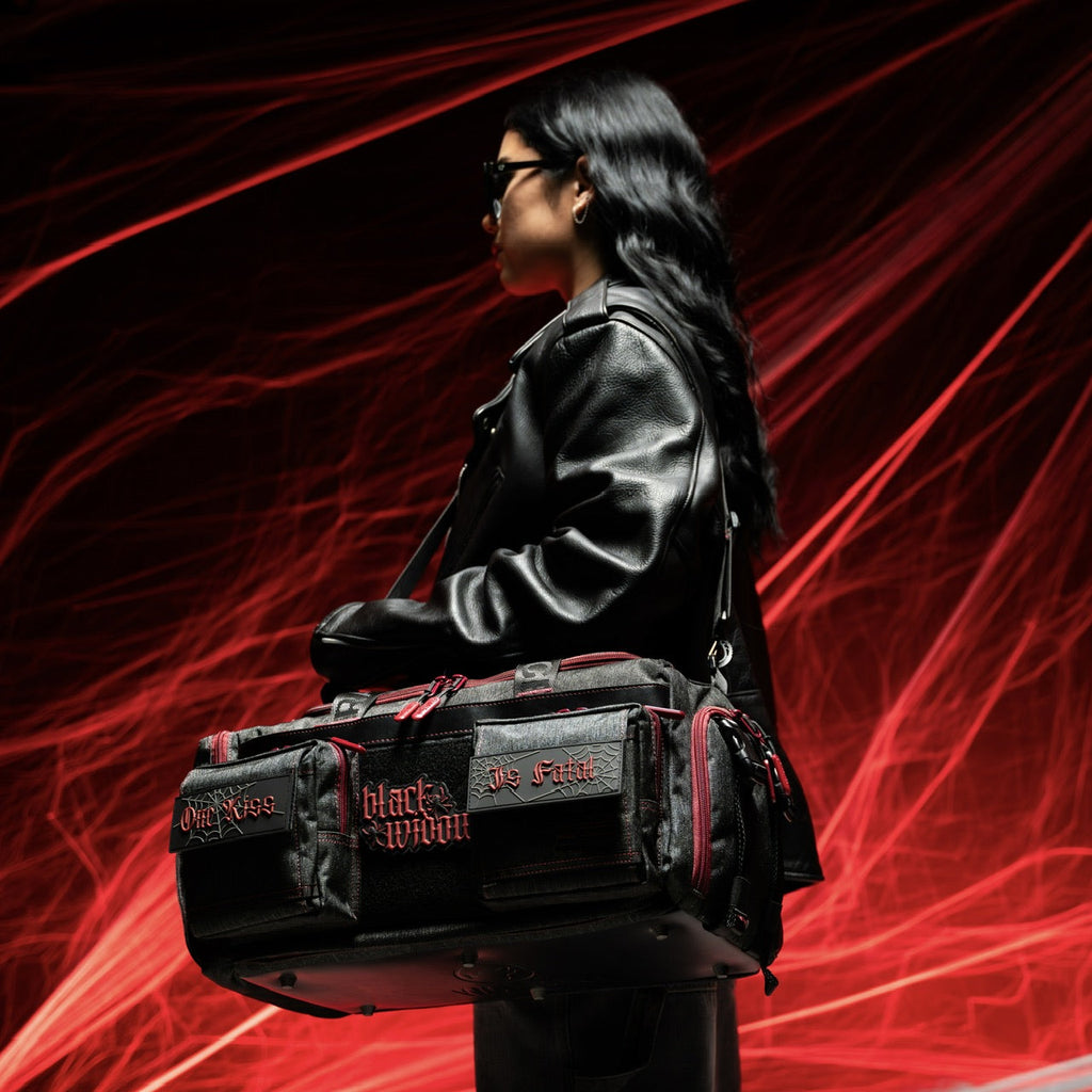 30L Perfect Duffle Bag Black Widow - Image 6
