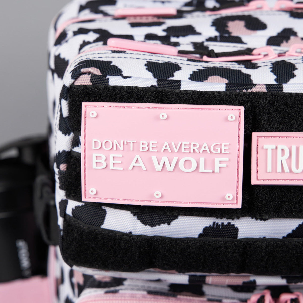 45L Backpack Leopard Pink Zip - Image 11
