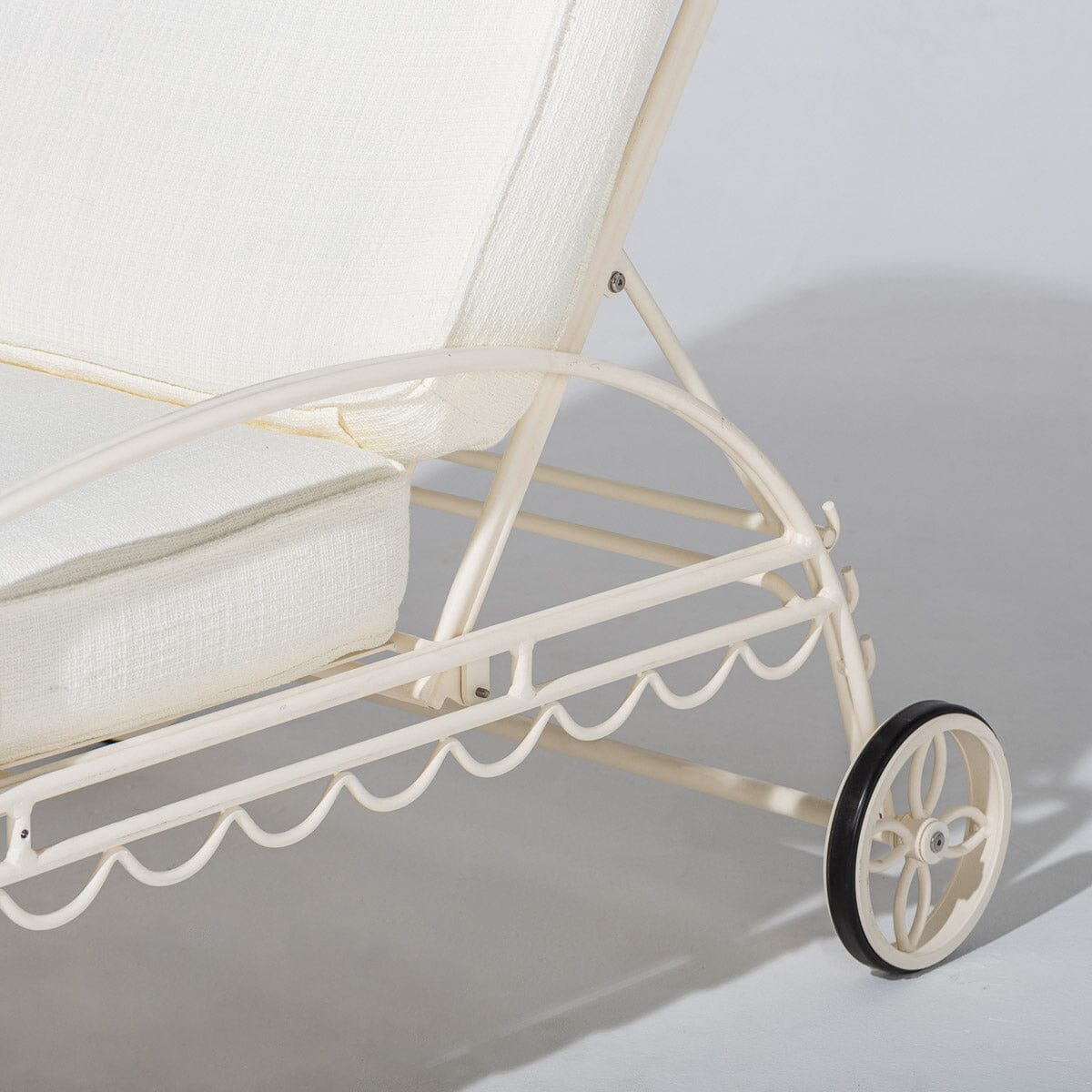 The Al Fresco Sun Lounger - Image 4