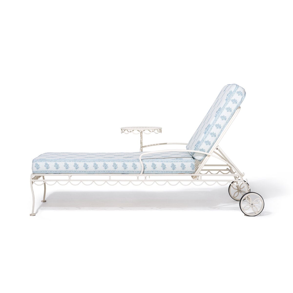 The Al Fresco Sun Lounger by Amanda Lindroth - Image 3
