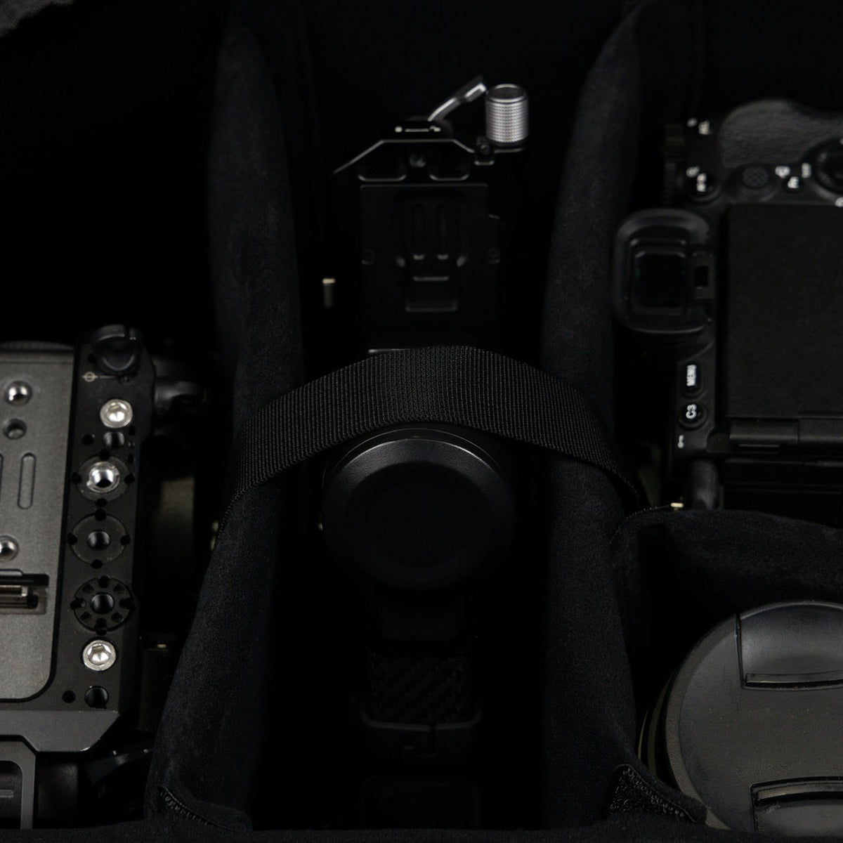 40L Duffle Camera Bag Insert - Image 7