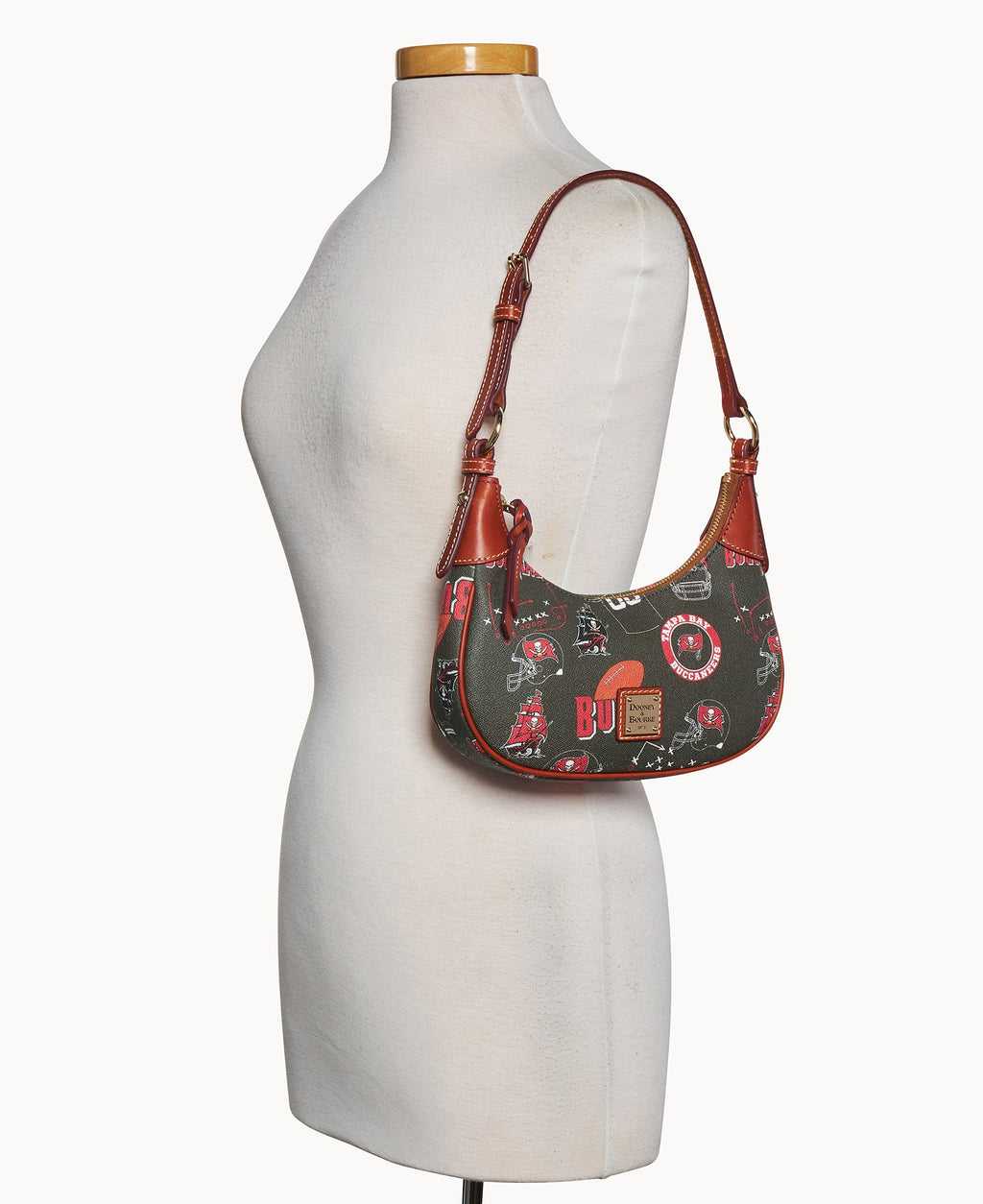 NFL Buccaneers Hobo - Image 4