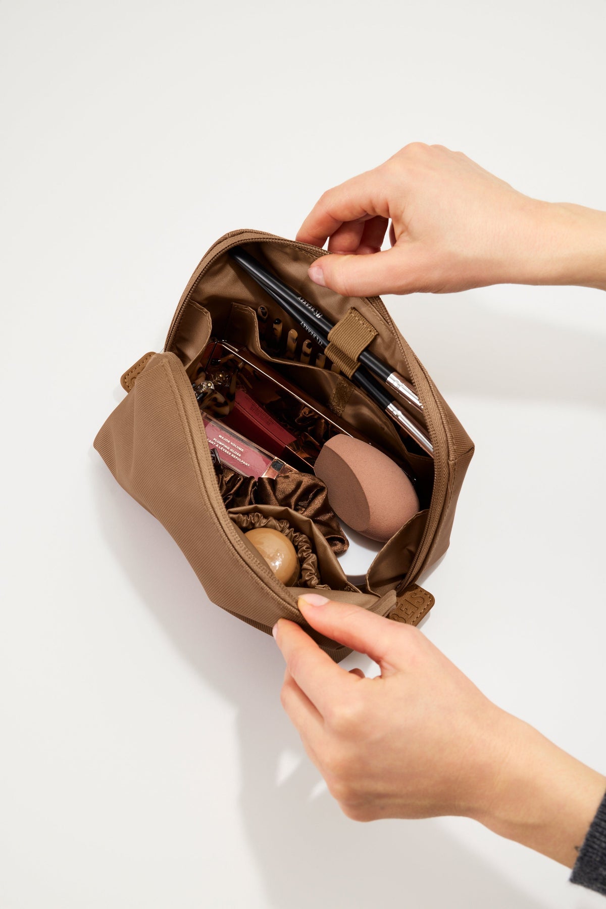 Resale The Small Cosmetic Pouch in Camel - Image 3