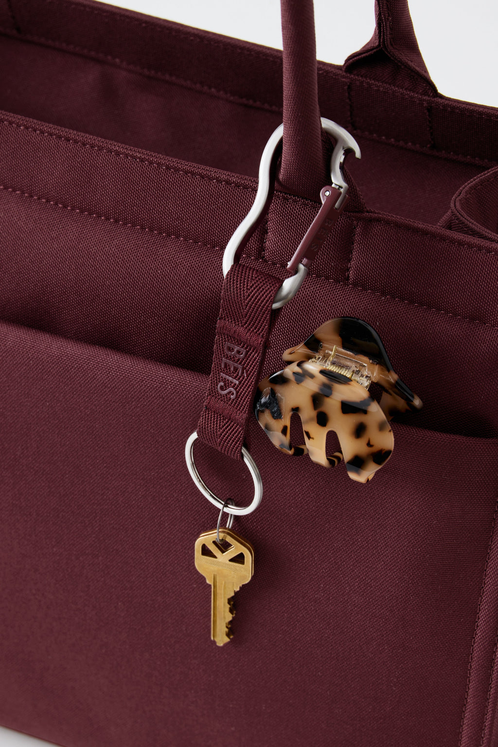 The Carabiner in Burgundy - Image 2